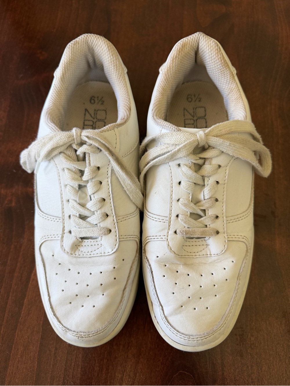Women’s NO BO No Boundaries Casual White Leather Sneakers Memory Foam